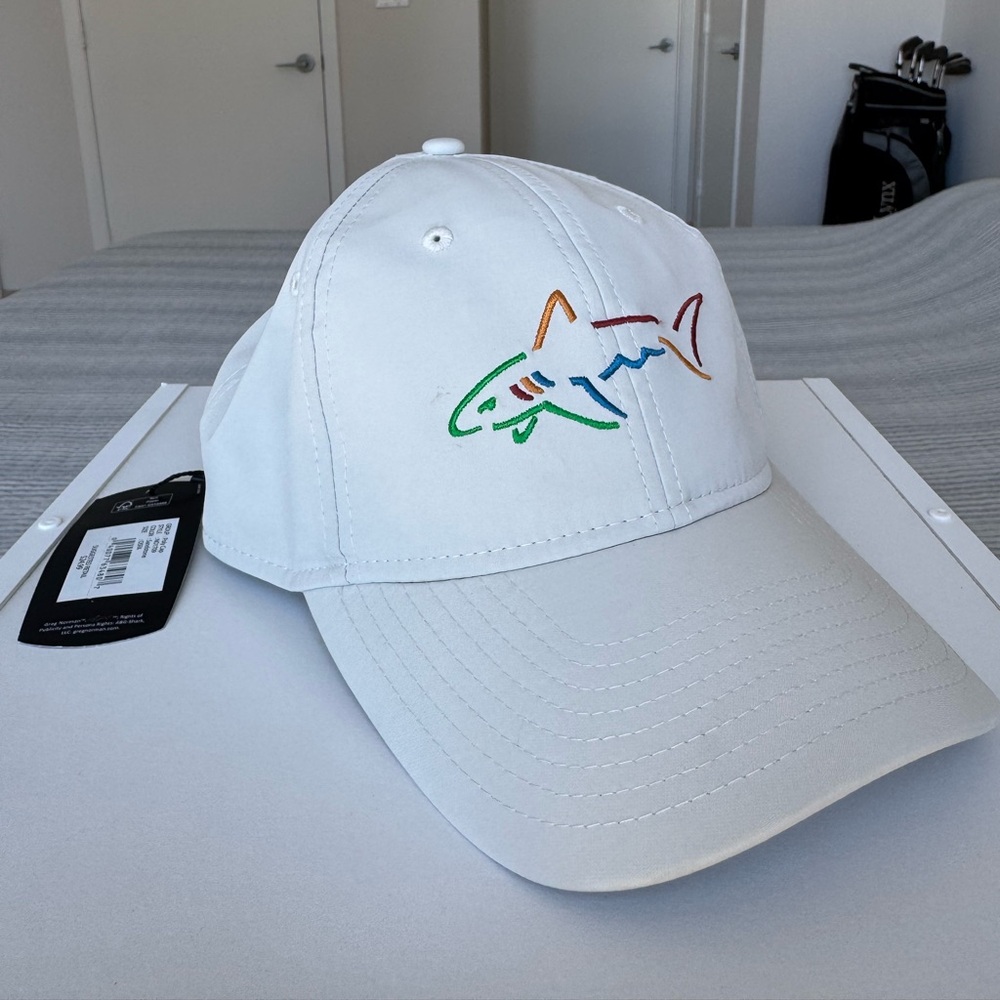 NWT Greg Norman Shark Hat